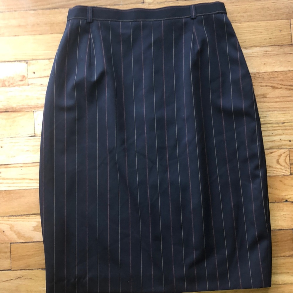 🖤ESCADA🖤NWOT PINSTRIPE PENCIL SKIRT🖤